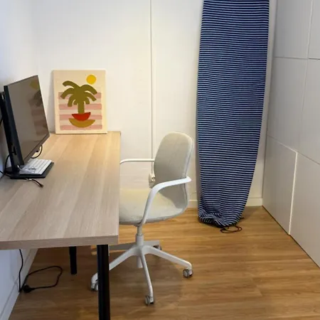 Lemon And Avocado House *